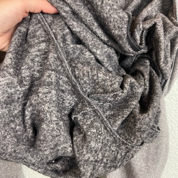 Tapemeasure Vintage Long Sleeve Jumpsuit with Stirrups Heathered Gray Small - Picture 9 of 9